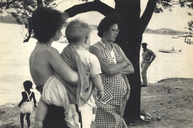 Robert Frank: Belle Isle Detroit: Print Title: New York City Artist: Robert Frank Medium: Vintage Sheet-fed Gravure Date: 1958 Printing Location: France Size: 7 x 5 inches Robert Frank (b. 1924) is an American photographer and documen