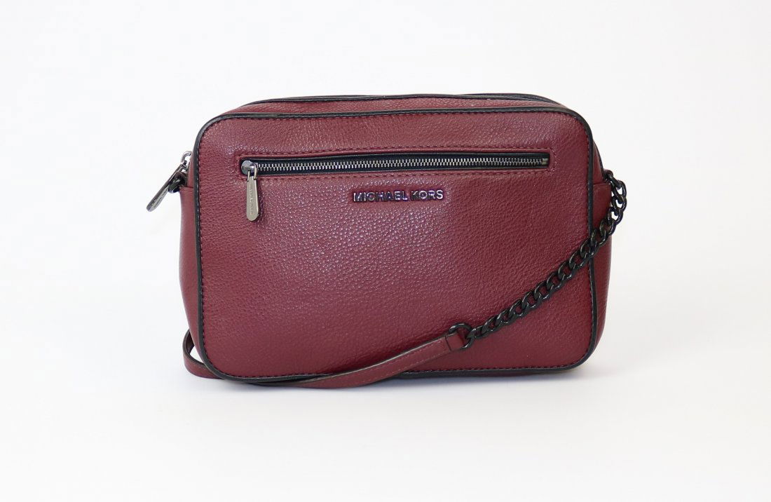 Michael Kors Jet Set Crossbody (1 of 3)