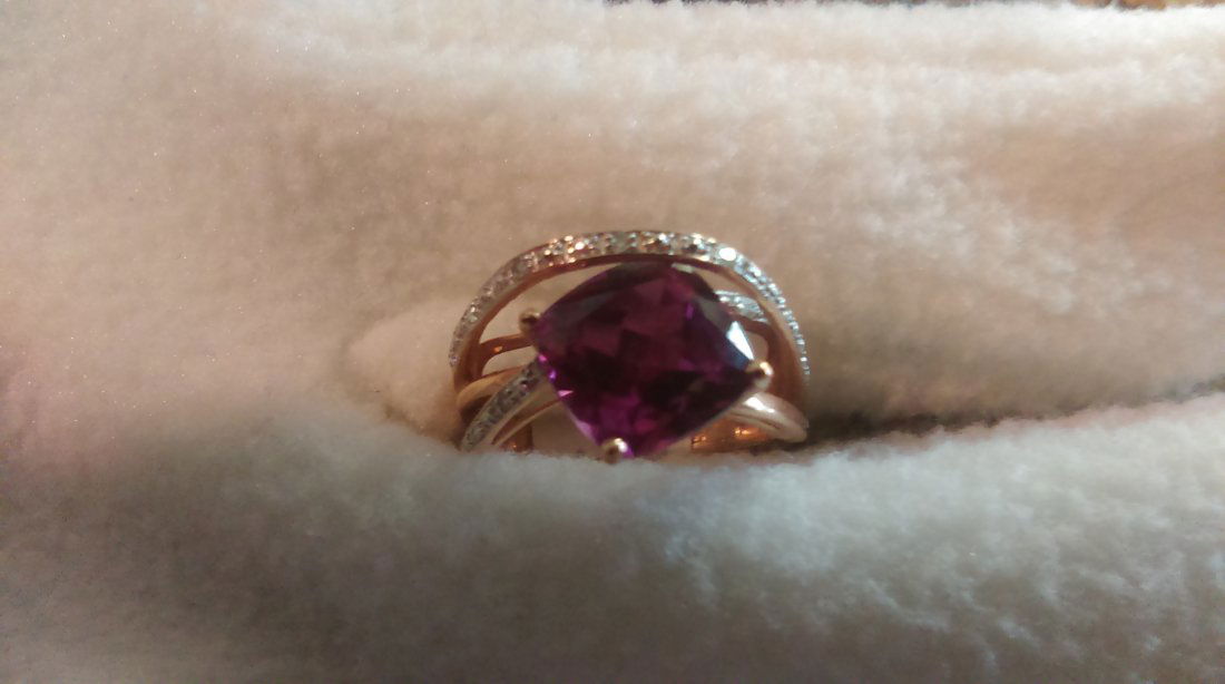 10K Yellow Gold Spinel Diamond Ring (1 of 2)