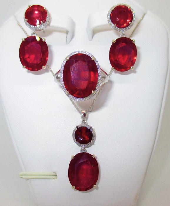 14K Gold Ruby Diamond Jewelry Set (1 of 7)