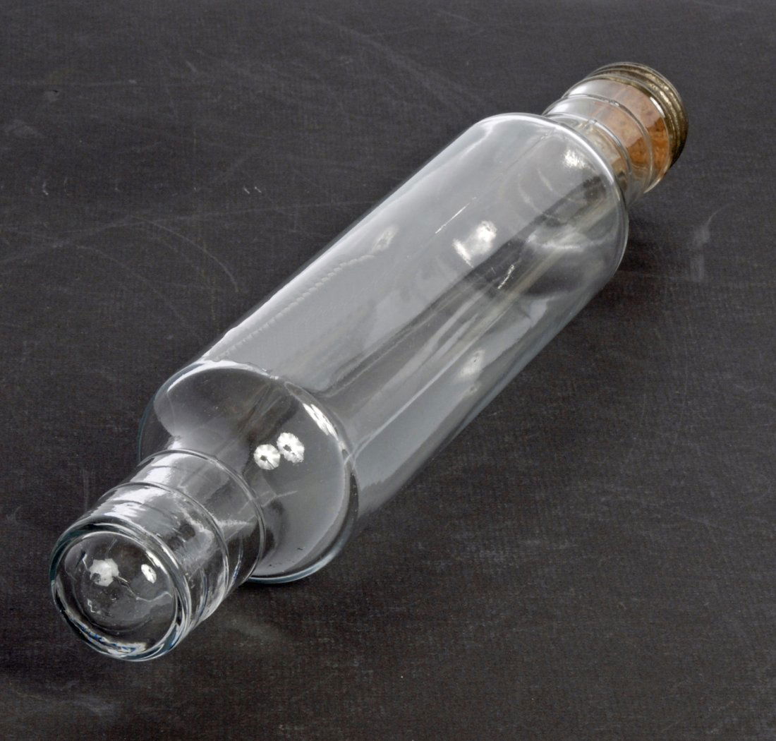 Early 20th C Glass Rolling Pin (1 of 2)
