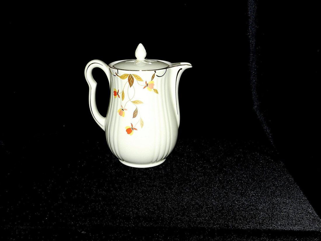Vintage Halls Superior Autumn Leaf Jewel Tea Coffee Pot (1 of 4)