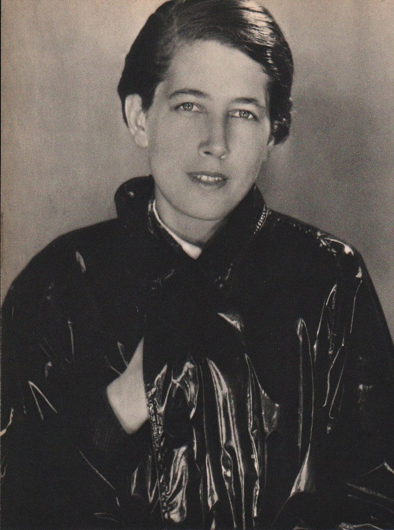 Man Ray: Portrait (1 of 1)