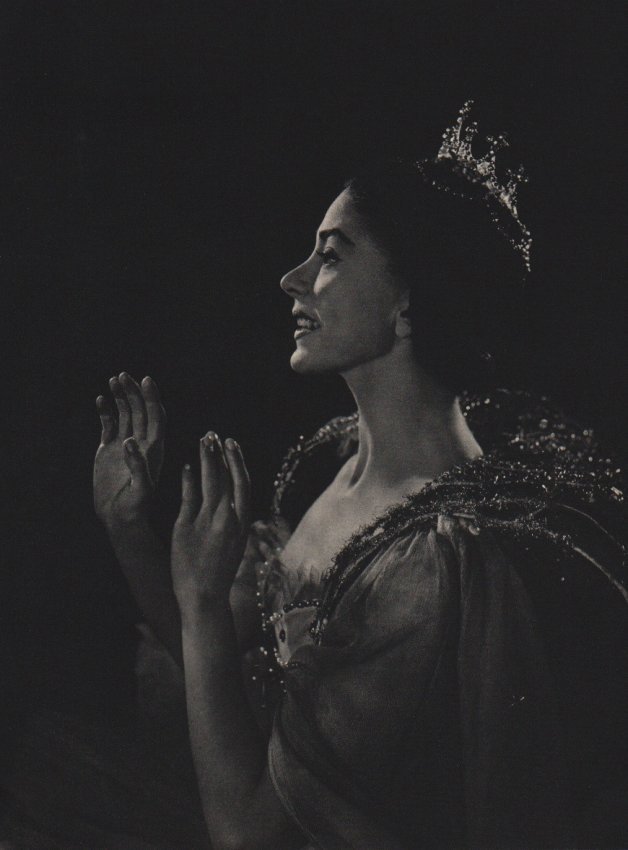 Yousuf Karsh: Margot Fonteyn de Arias: Print Title: Margot Fonteyn de Arias Artist: Yousuf Karsh Printing Date: 1960 Medium: Vintage Sheet-Fed Gravure Printer: Enschede & Sons, Netherlands Image Size: 9 x 11.5 inches Yousuf Karsh (1908-200