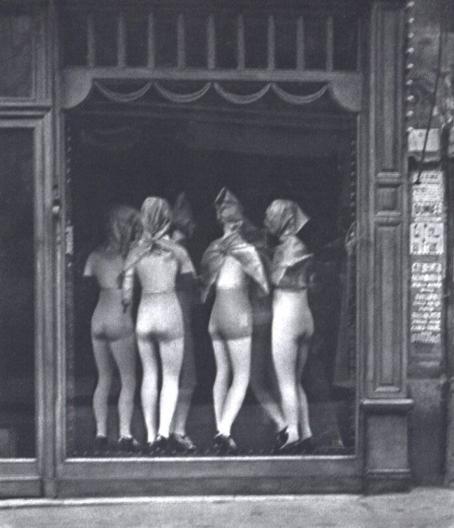 Andre Kertesz: Window Dressing, Paris (1 of 1)