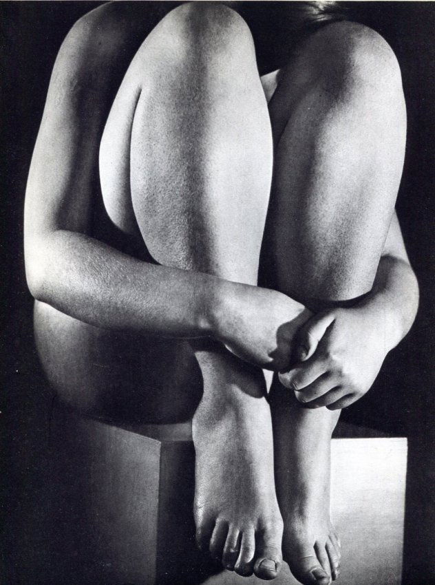 Willy Zielke: Legs (1 of 1)