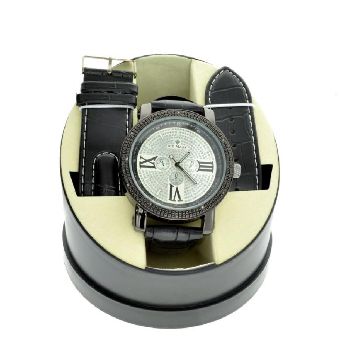Ice Maxx Men's Watch: Watch: Ice Maxx Men's Interchangeable Black & Brown Band In working condition No Reserve: This lot starts at $1 and has no reserve as a courtesy so that collectors can determine the true market value 