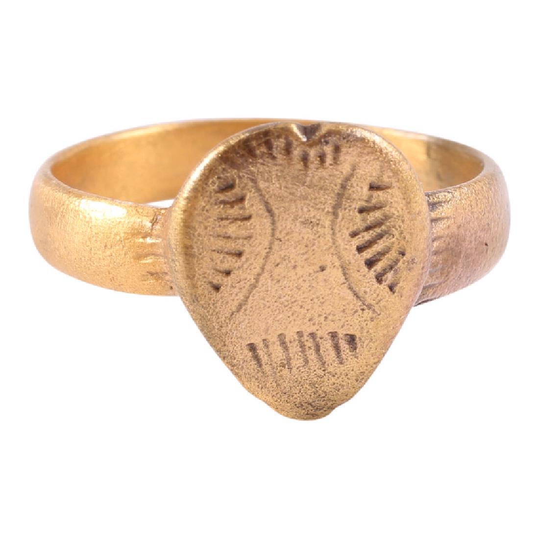 Viking Warrior's Heart Ring, 850-1000 (1 of 3)