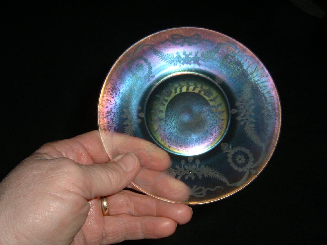 Steuben Art Glass Verre de Soie Etched Iridescent Plate (1 of 3)