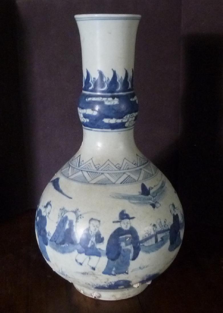 Qing Blue & White Porcelain Vases with Kang-xi Mark: Item: Blue & White Porcelain Vases Period: Qing Date: 18th Century Kang-xi Mark Salvaged From A Sinking Ship In The South China Seas Height: 16.5 Inches Diameter: 8.25 Inches Please note that this lot