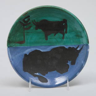 Pablo Picasso (1881-1973): Toros: Pablo Picasso (1881-1973): TorosCeramic plate, 1952, from the edition of 500, with the Edition Picasso and Madoura stamps on the bottom.8in. (diameter).Literature: Ramié 161.,p>