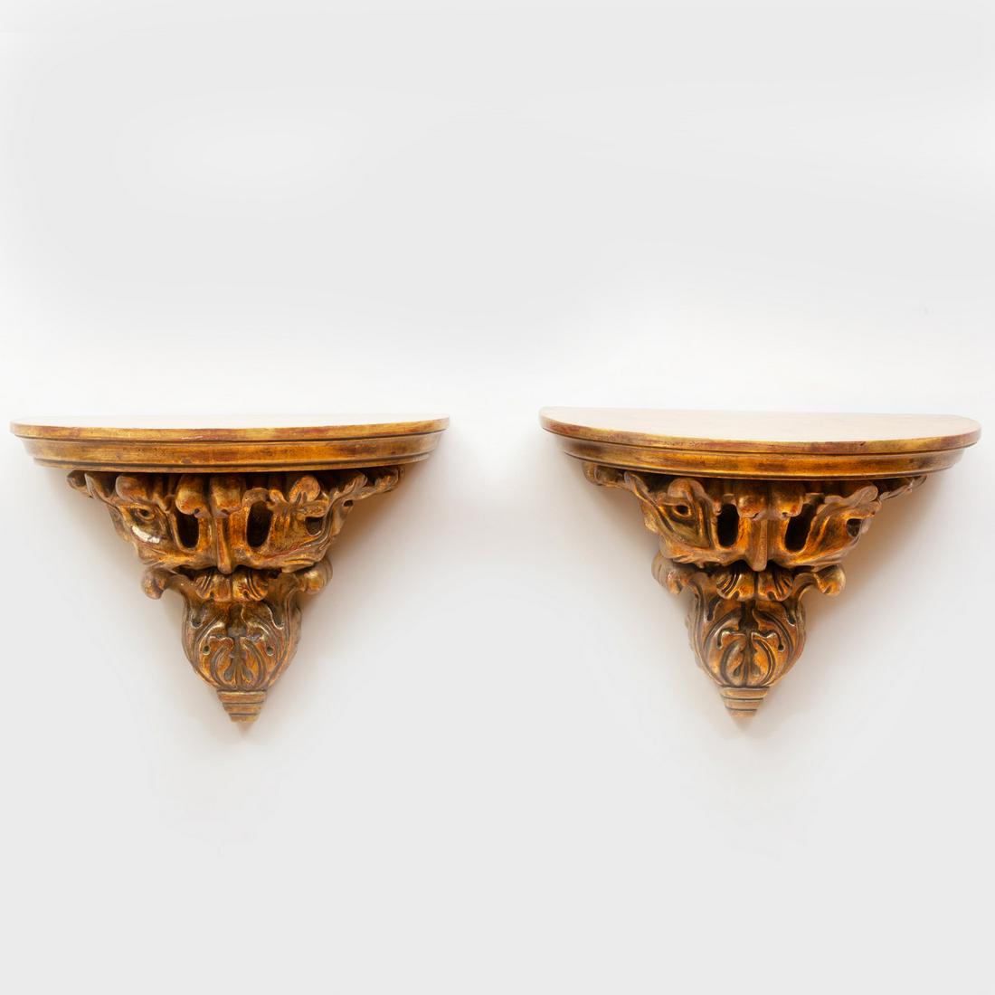 Pair of Large Giltwood D-Shaped Brackets: Pair of Large Giltwood D-Shaped Brackets 13 3/4 x 18 1/2 x 11 1/4 in.