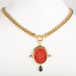 Bulgari 18k Gold Necklace, Set with a Neoclassical