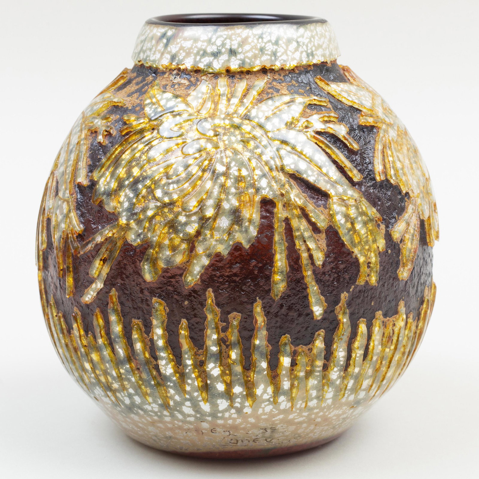 Muller Freres Internally Decorated and Etched Glass: Muller Freres Internally Decorated and Etched Glass Vase Etched and enameled signature. 6 1/2 x 6 in. diam. p> Property from a Distinguished New York City Collector