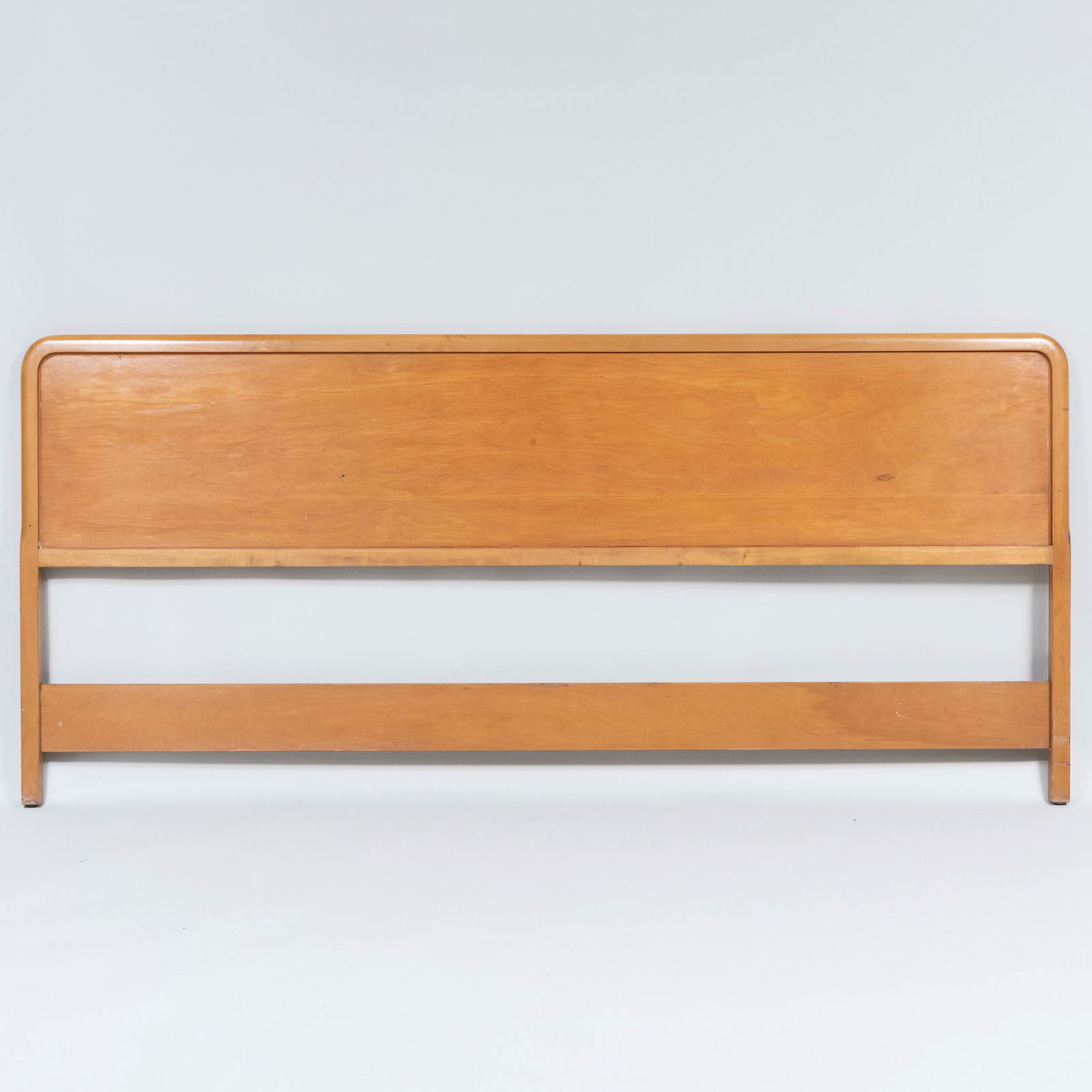 Robsjohn-Gibbings Headboard for Widdicomb: Robsjohn-Gibbings Headboard for Widdicomb 34 3/4 x 6 ft. 5 in. x 2 1/2 in. Chambers & Company, Baltimore