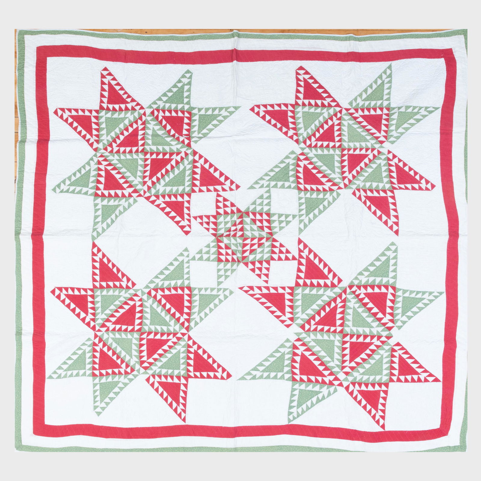 Feathered Star Quilt (1 of 3)