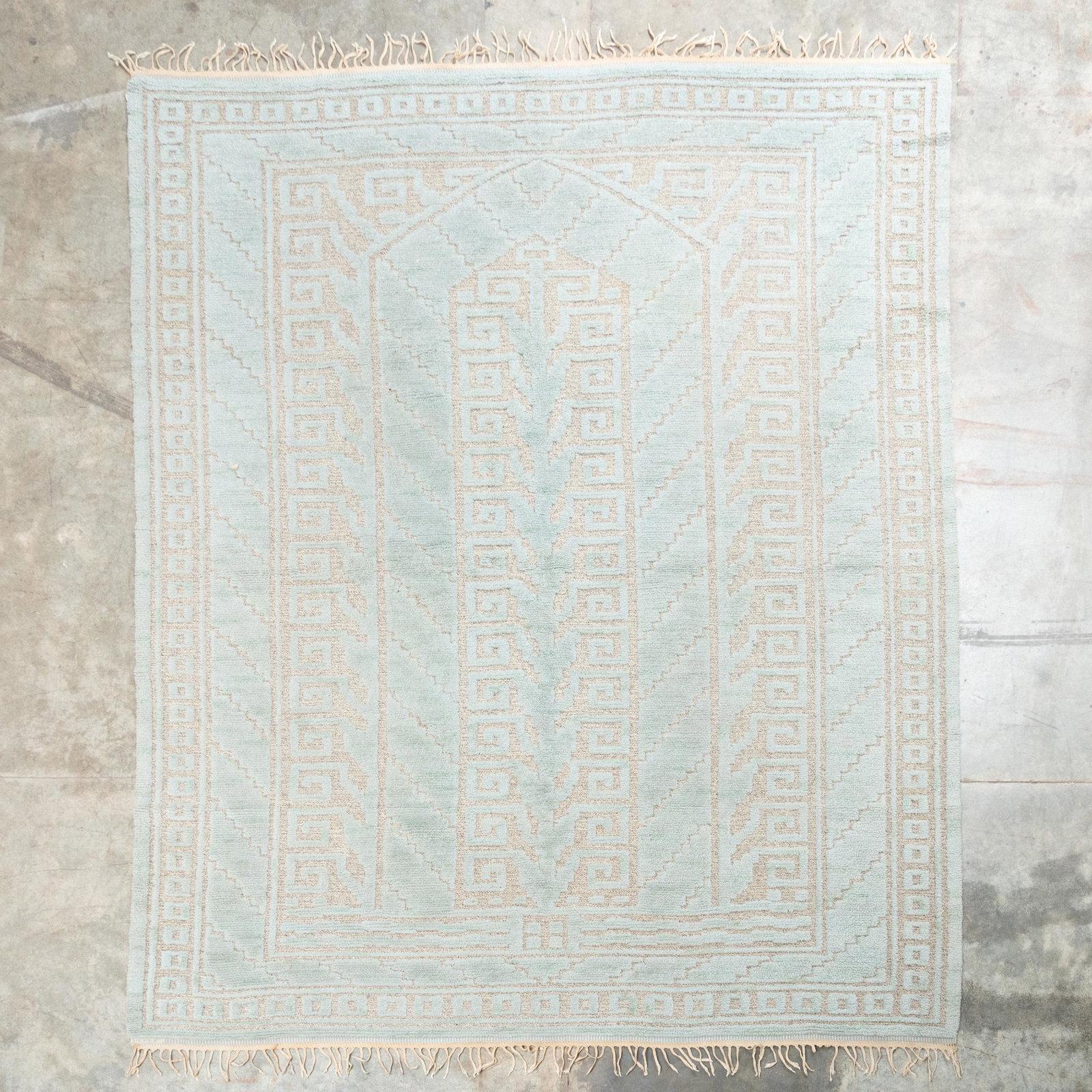 Swedish White and Grey Gothic Arch Carpet, signed Marta: Swedish White and Grey Gothic Arch Carpet, signed Marta Maas-Fjetterstrom Monogrammed, high and low pile. 10 ft. 3 in. x 8 ft. 5 in.