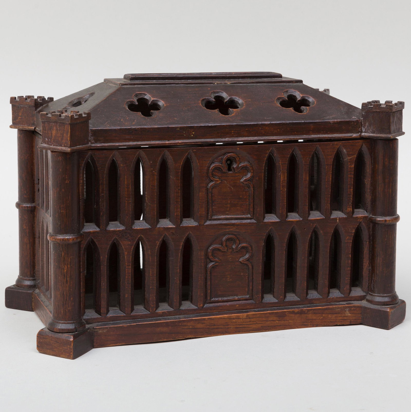 English Neo-Gothic Carved Oak Letterbox: English Neo-Gothic Carved Oak Letterbox 8 x 11 x 6 1/2 in.