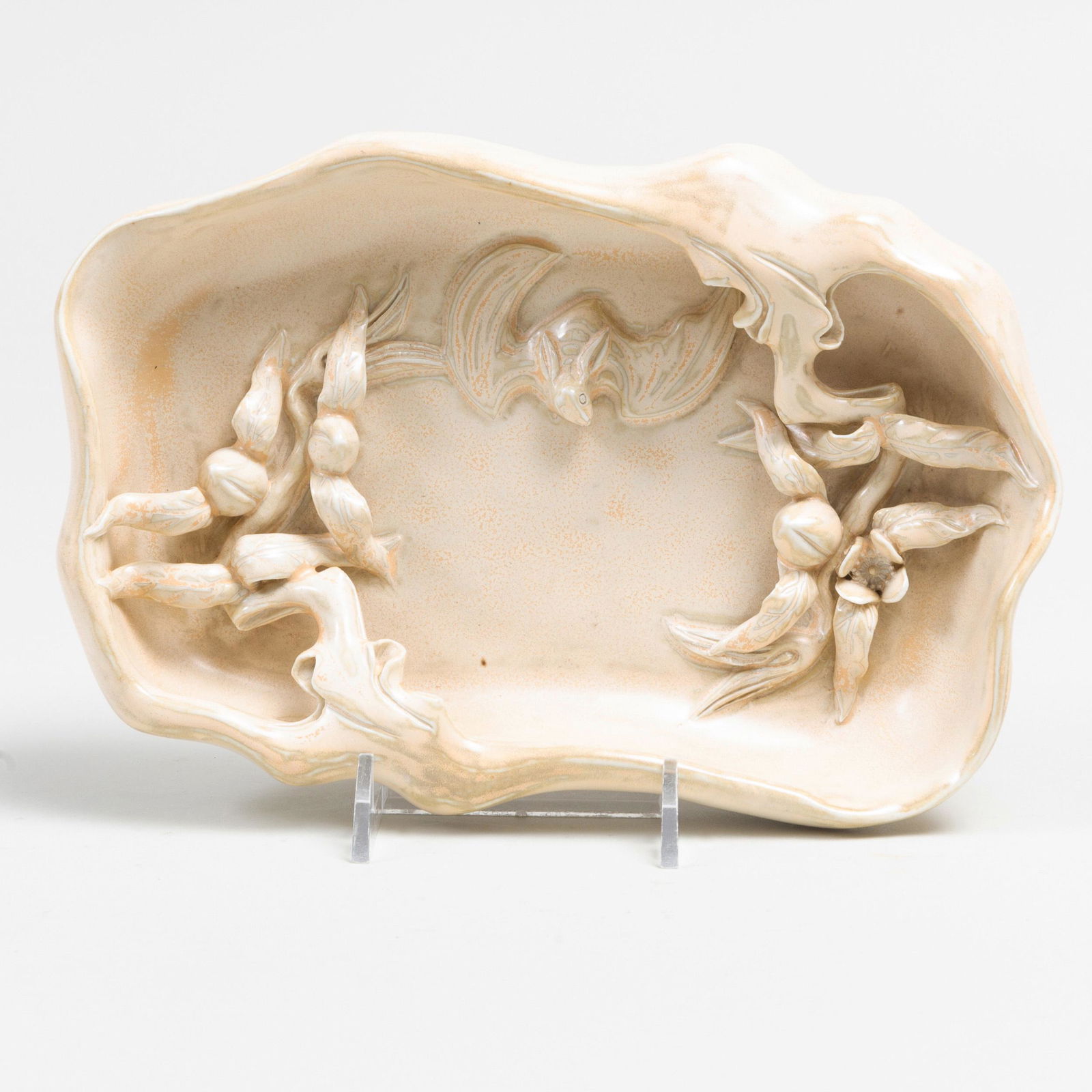 Chinese Cream Glazed Porcelain Peaches and Bat Brush: Chinese Cream Glazed Porcelain Peaches and Bat Brush Washer Apocryphal four character Chen Guozhi seal mark. 1 1/2 x 8 3/4 x 5 3/4 in.