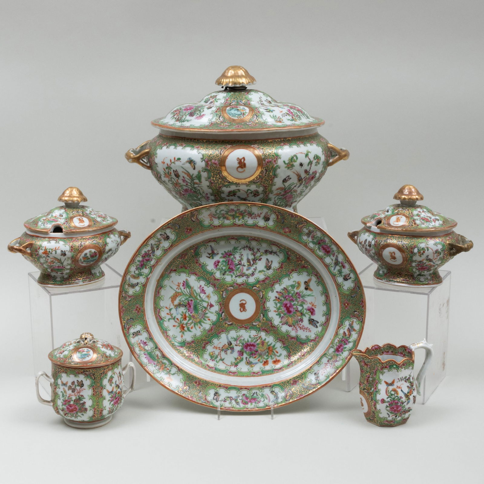 Chinese Export Rose Medallion Porcelain Part Service (1 of 4)