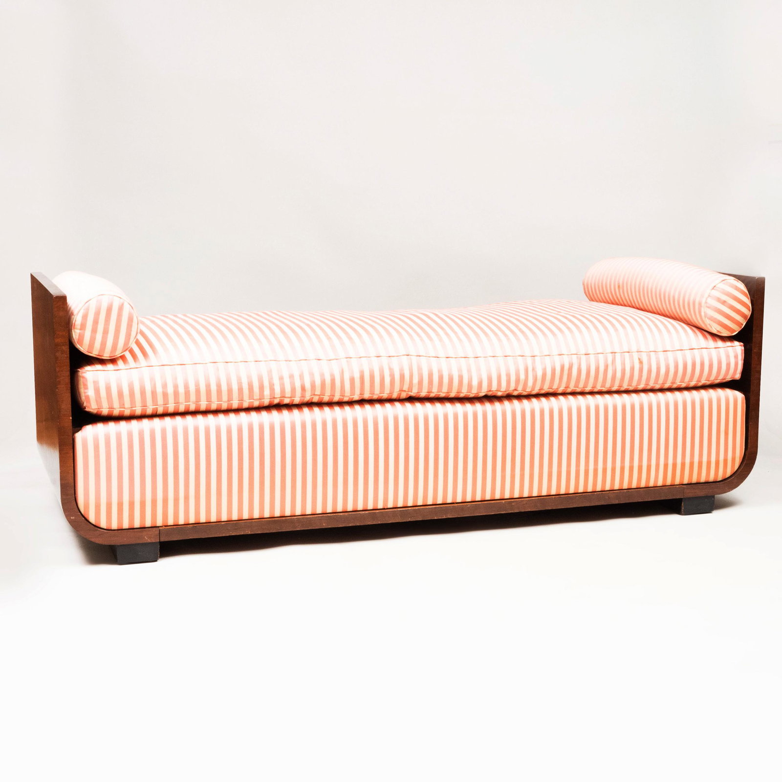 Art Moderne Figured Walnut Daybed: Art Moderne Figured Walnut Daybed 26 x 6 ft. 2 3/4 in. x 30 in. Property from a Distinguished Collection, New York