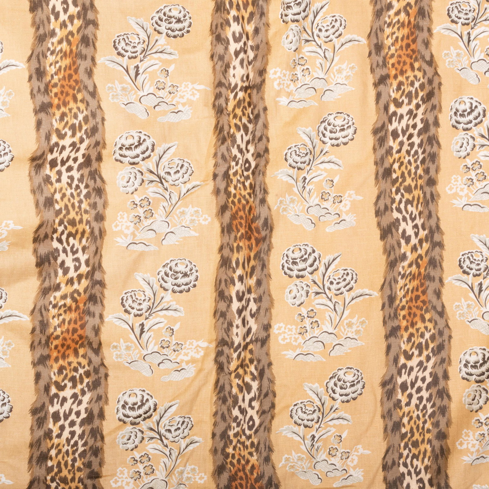 Set of Curtains in Clarence House 'L'Africaine' Fabric: Set of Curtains in Clarence House 'L'Africaine' Fabric From the Guest Room. Comprising: Four panels Four tassel tiebacks Each panel 128 in. long, 36 in. wide (the top) x 96 in. wide (the bottom). The