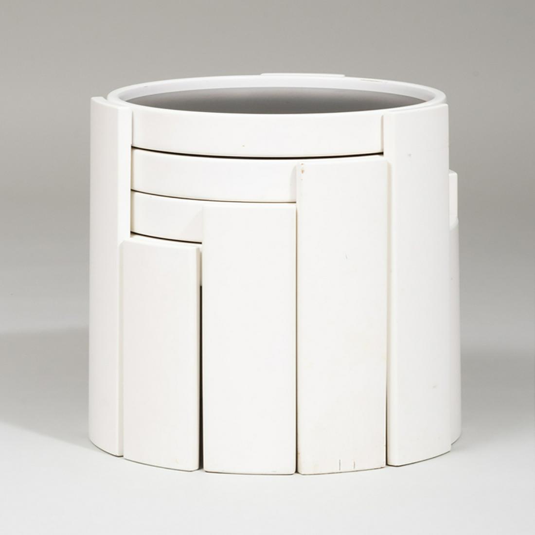 Modern Composite and Painted Wood Nesting Tables: Modern Composite and Painted Wood Nesting Tables Comprisng four tables. The largest 15 x 16 in. diam.