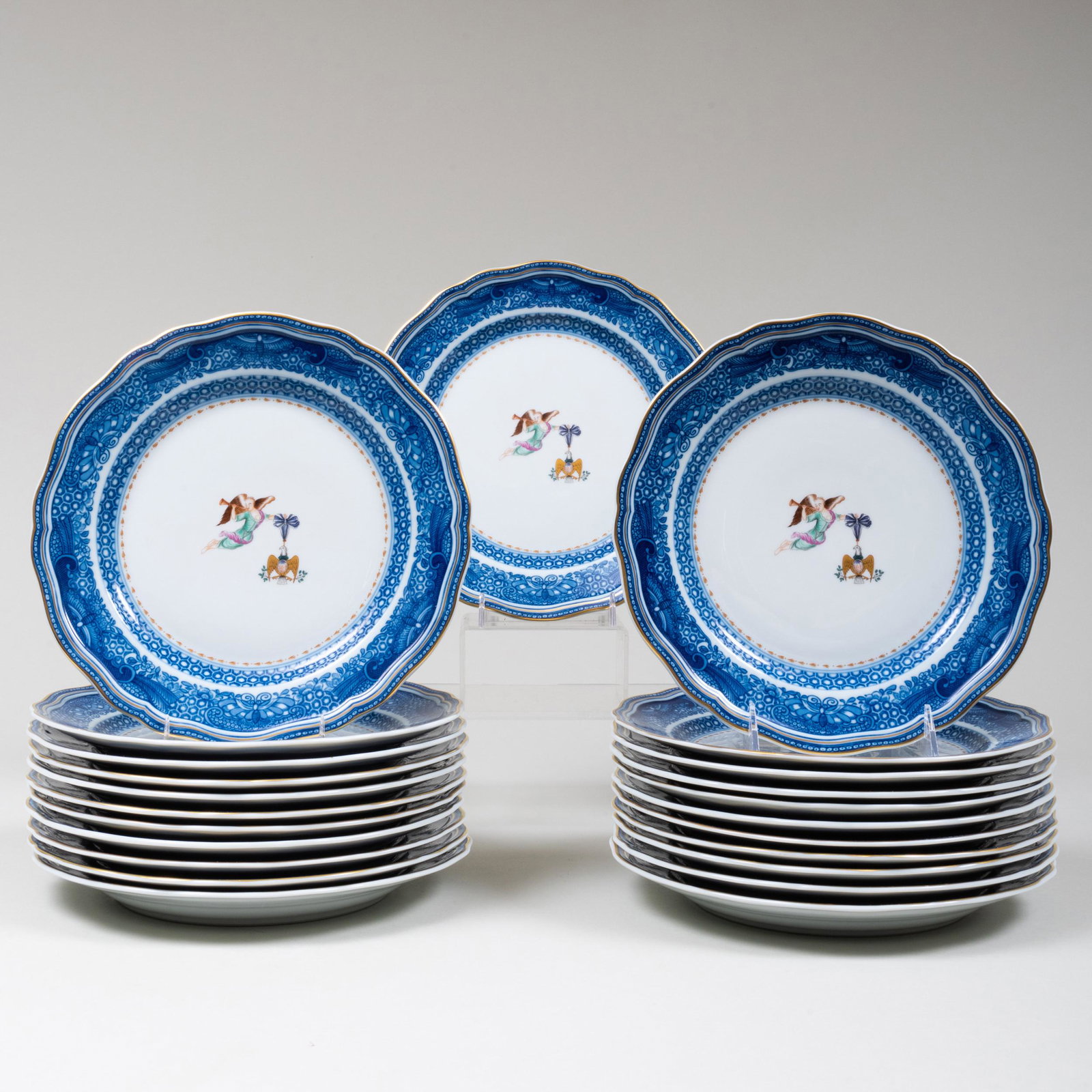 Set of Twenty-Three Mottahedeh Porcelain 'Cinncinnati' (1 of 4)