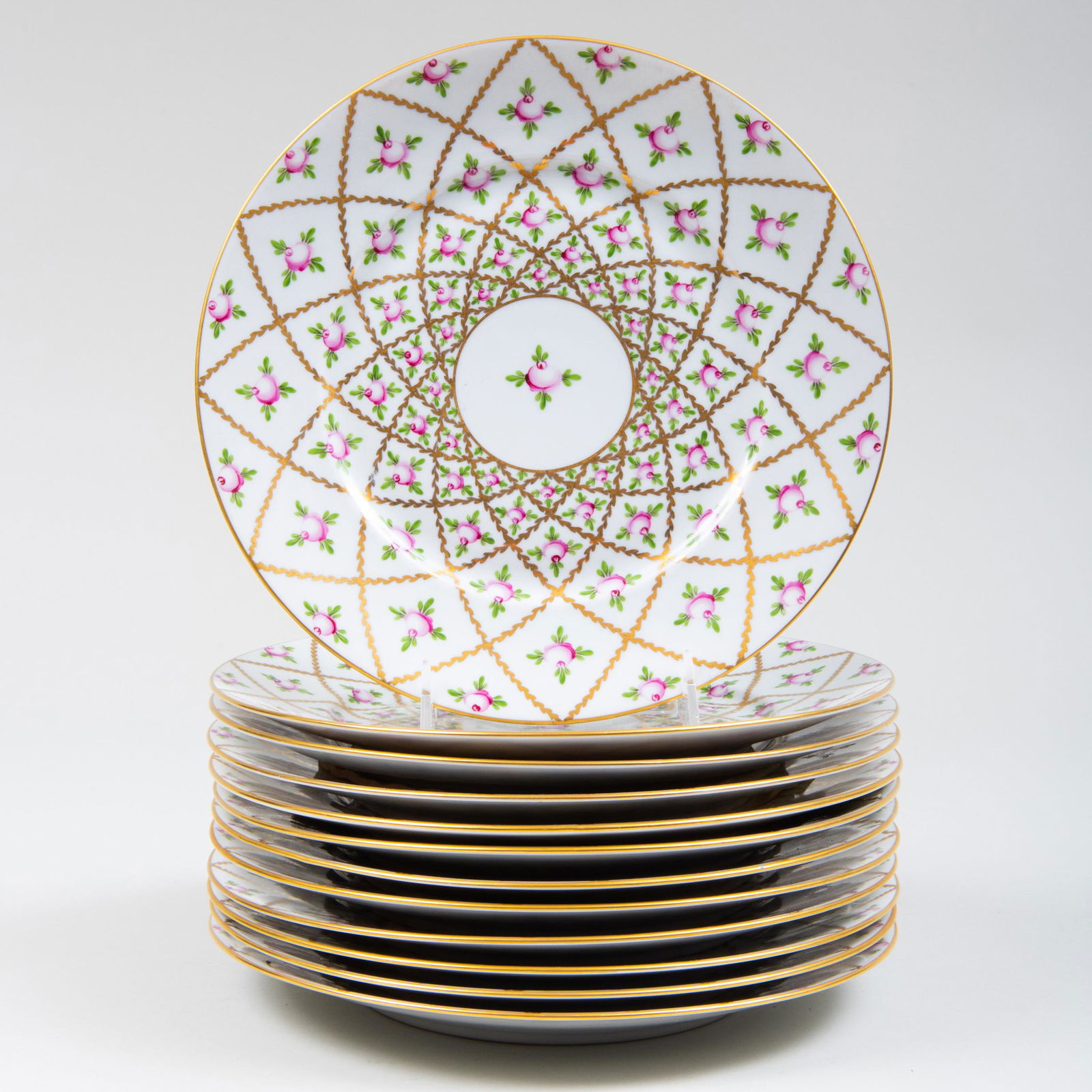 Set of Twelve Herend Porcelain Dinner Plates in the (1 of 5)