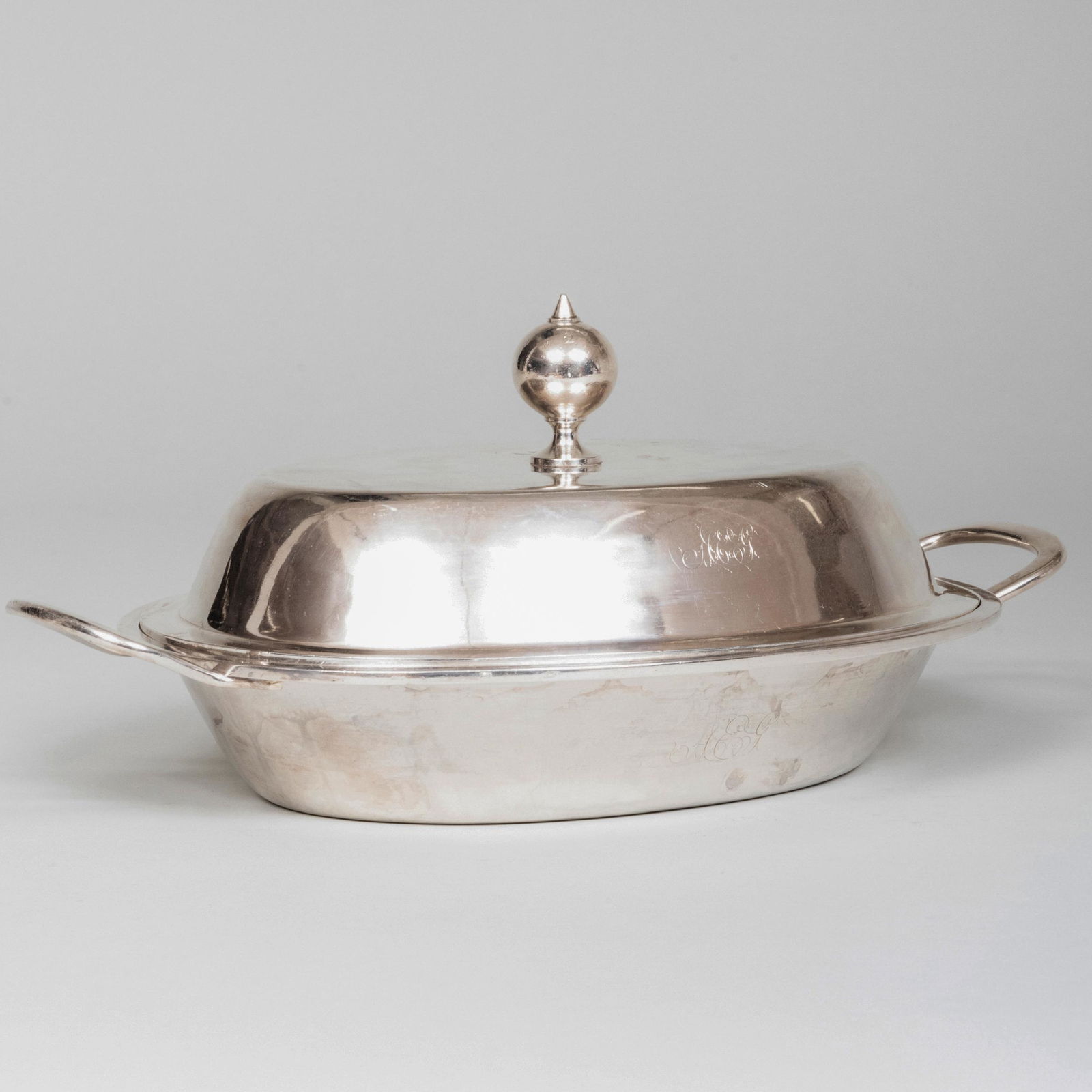 George IV Silver Vegetable Dish and Cover (1 of 8)