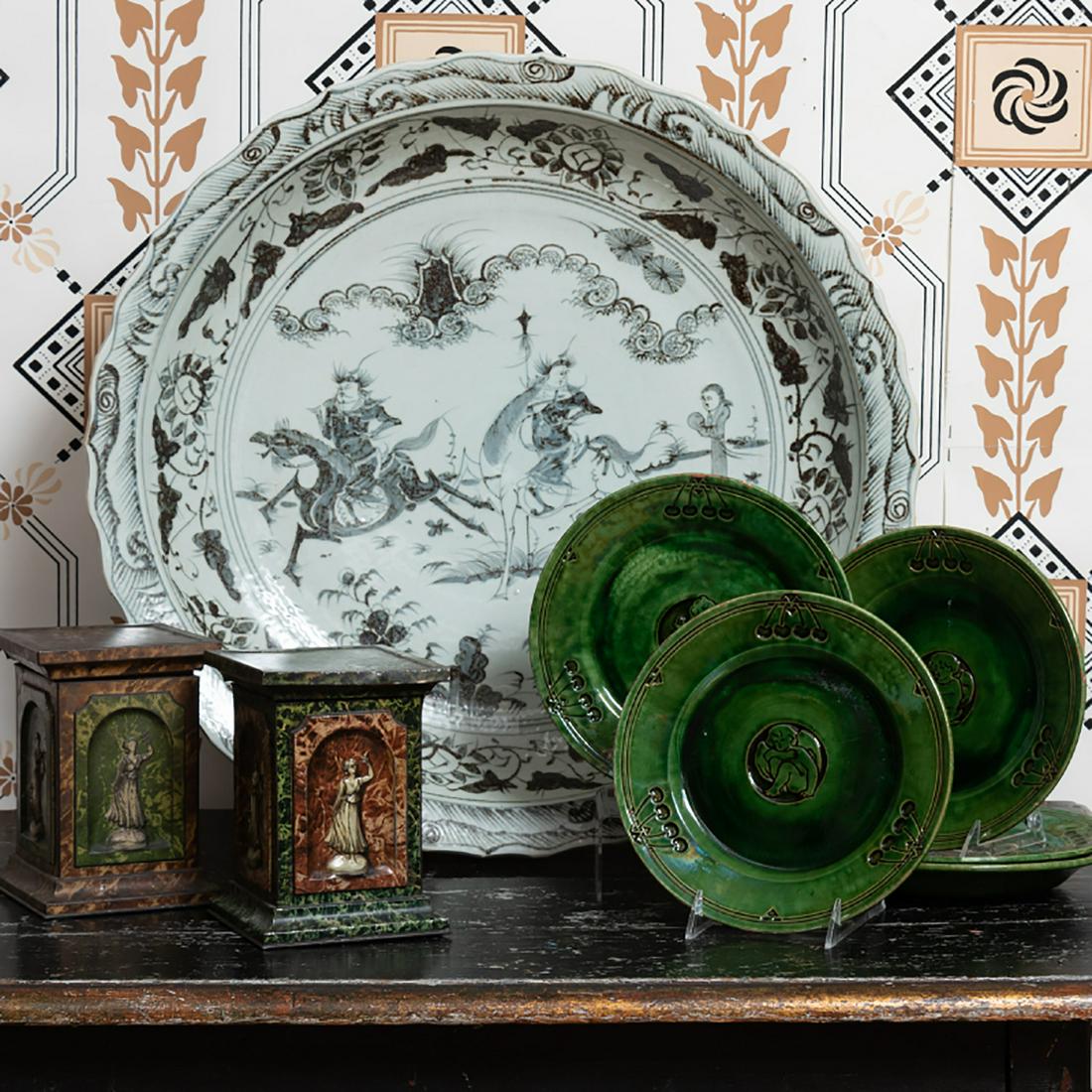 Pair of Huntly and Palmer Faux Marble Pedestal Form (1 of 11)