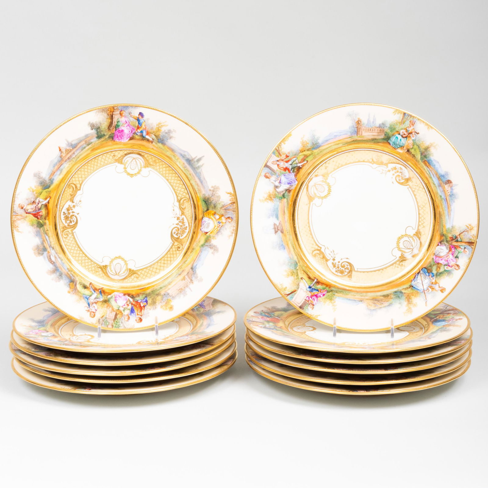 Set of Twleve Berlin Porcelain Dinner Plates (1 of 10)