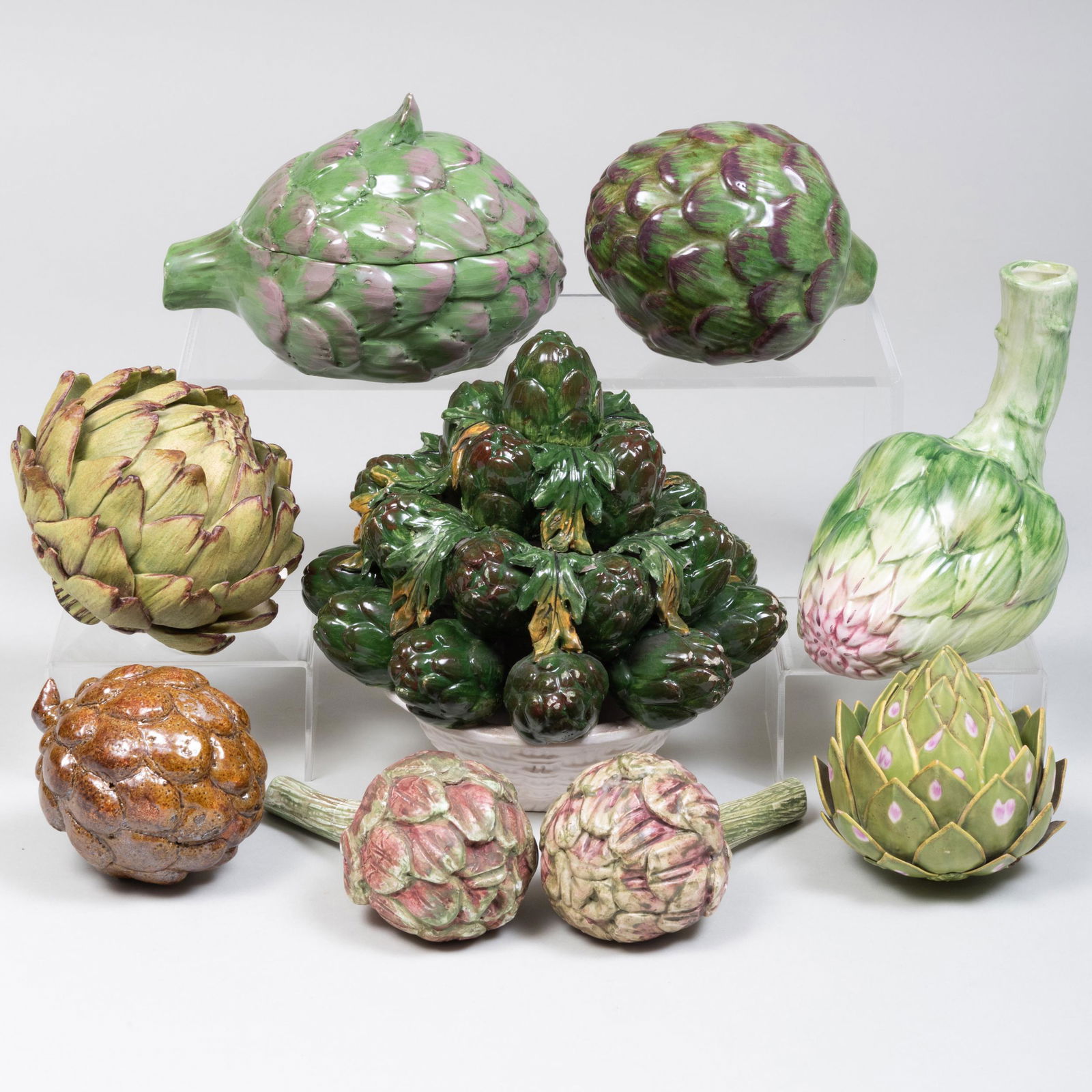 Group of Nine Artichoke Form Table Articles (1 of 20)