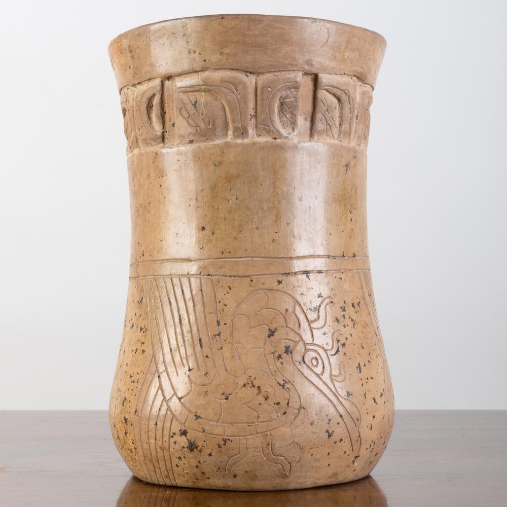 Mayan Incised Pottery Beaker Vessel (1 of 10)