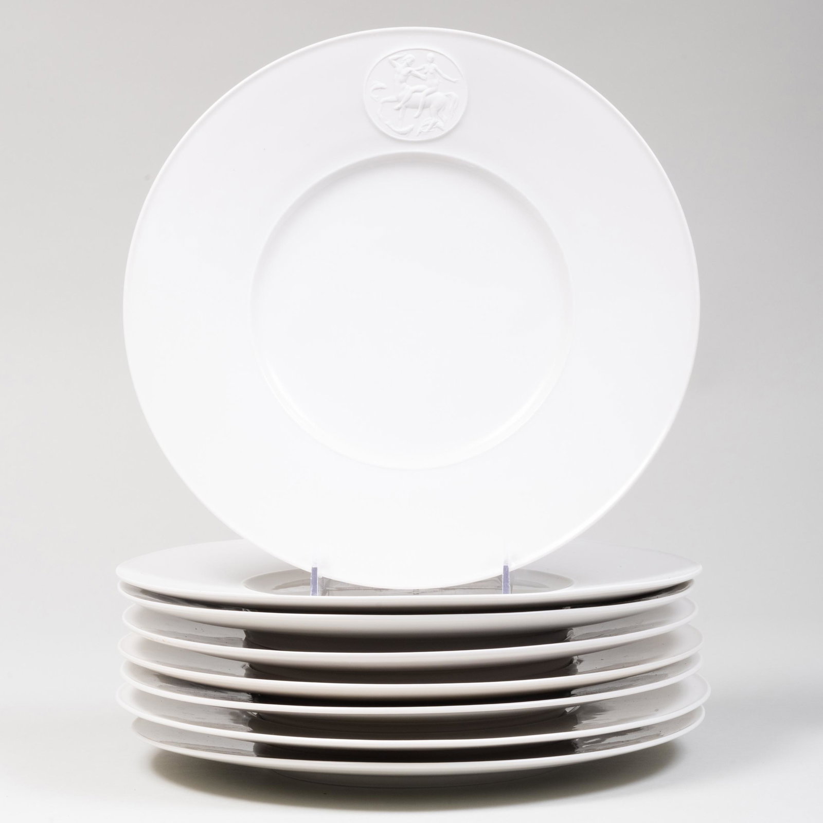 Set of Eight Berlin Porcelain 'Arkadia' Dinner Plates: Set of Eight Berlin Porcelain 'Arkadia' Dinner Plates Blue scepter mark. 11 3/8 in. diam.