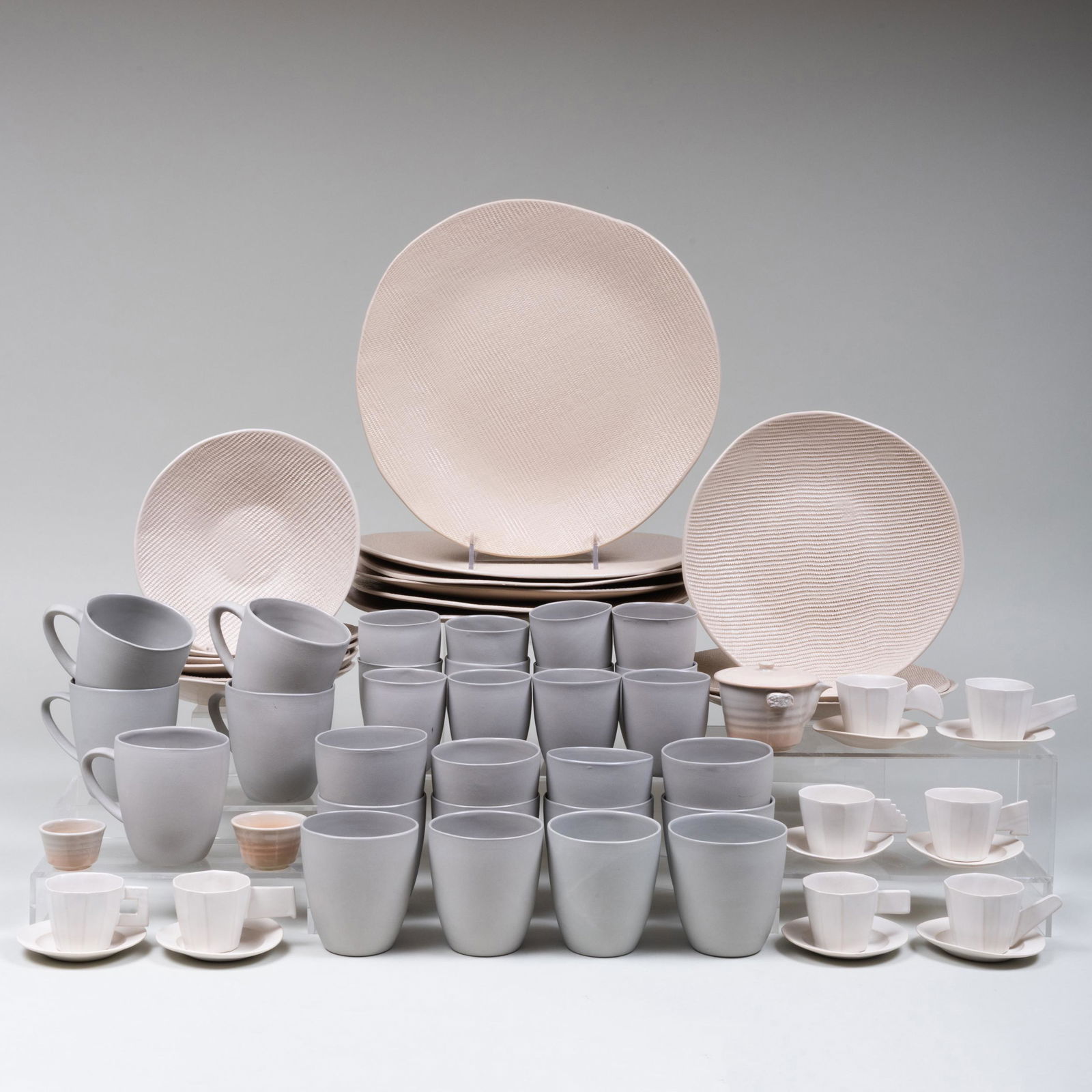 Assembled Italian Fiorirà un Giardino Porcelain (1 of 20)