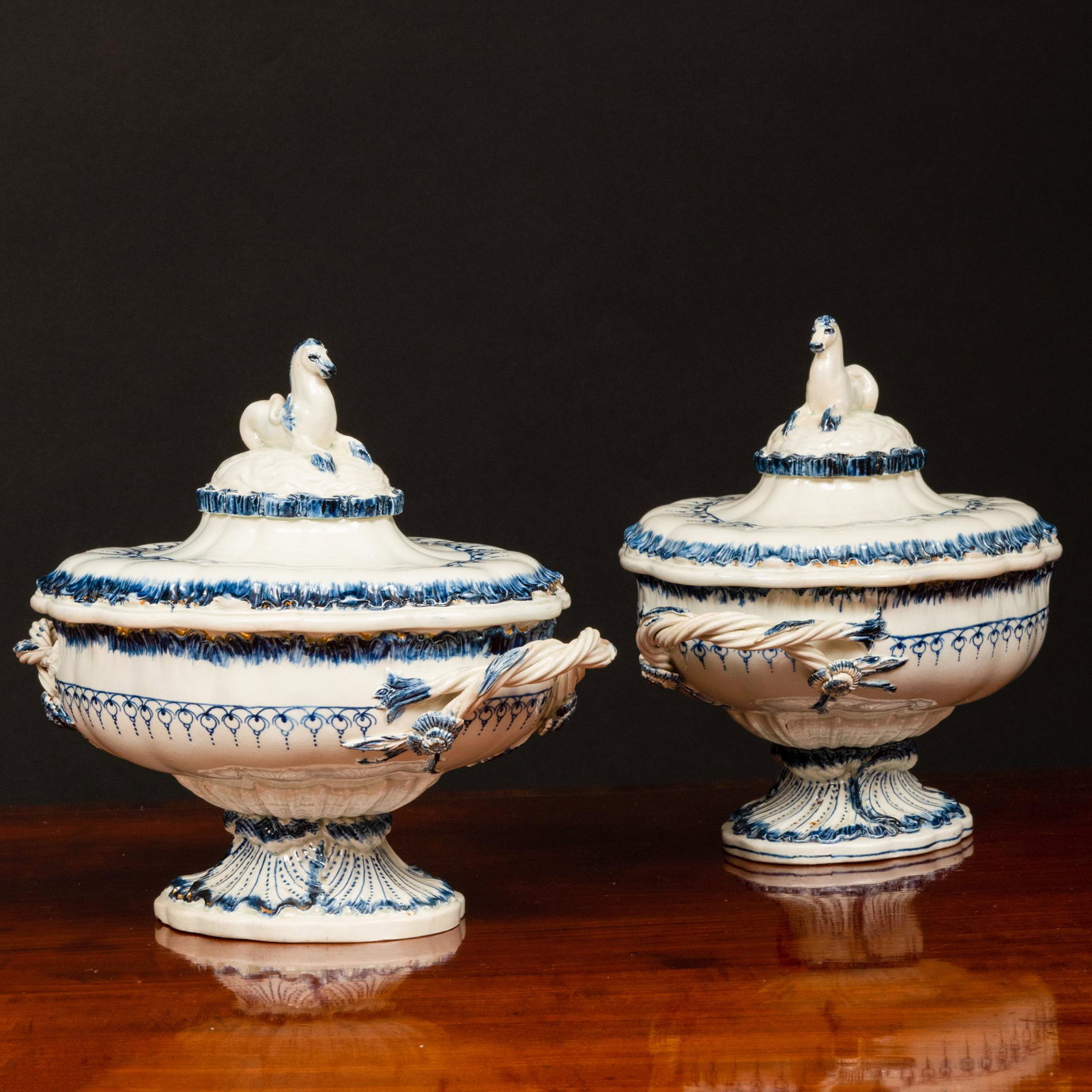 Pair of Wedgwood Pearl Glazed 'Mared' Sauce Tureens: Pair of Wedgwood Pearl Glazed 'Mared' Sauce Tureens Impressed mark. 7 x 8 x 5 in. Property from the Collection of Wynn A. and Elizabeth F. Sayman
