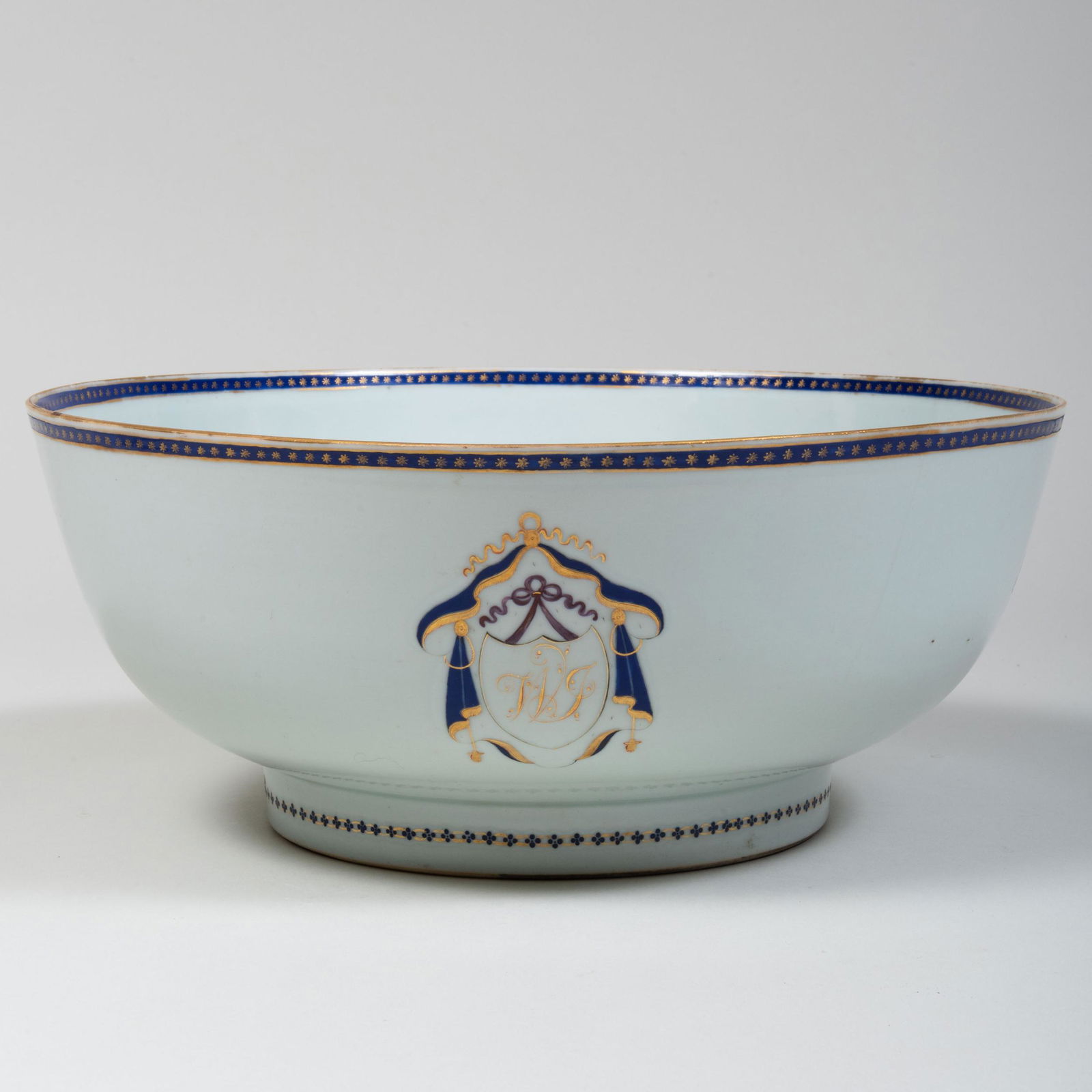 Chinese Export Armorial Punch Bowl (1 of 7)