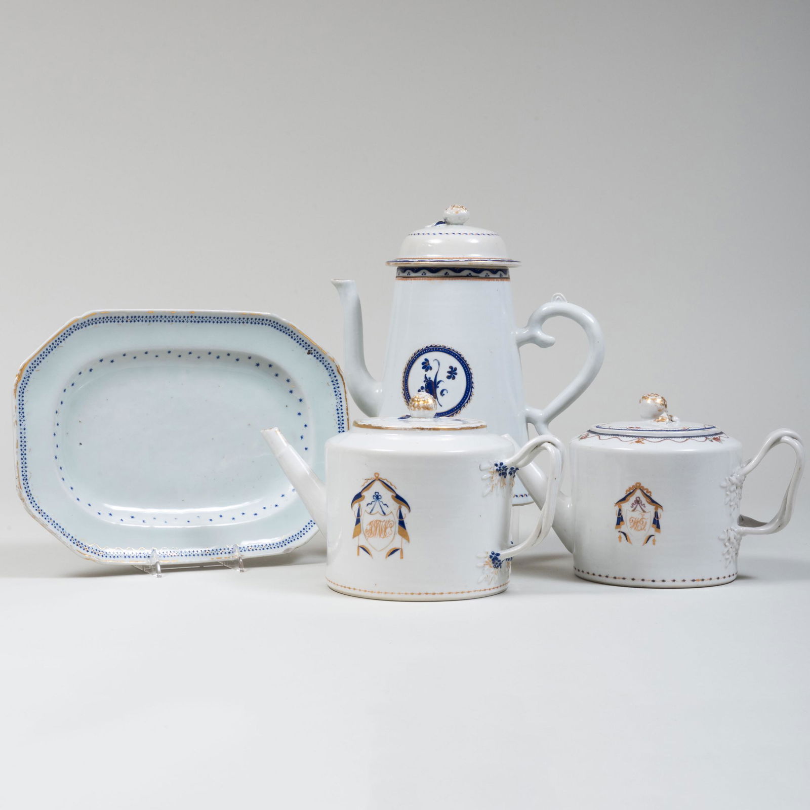 Chinese Export Porcelain Coffee Pot and Two Teapots (1 of 19)