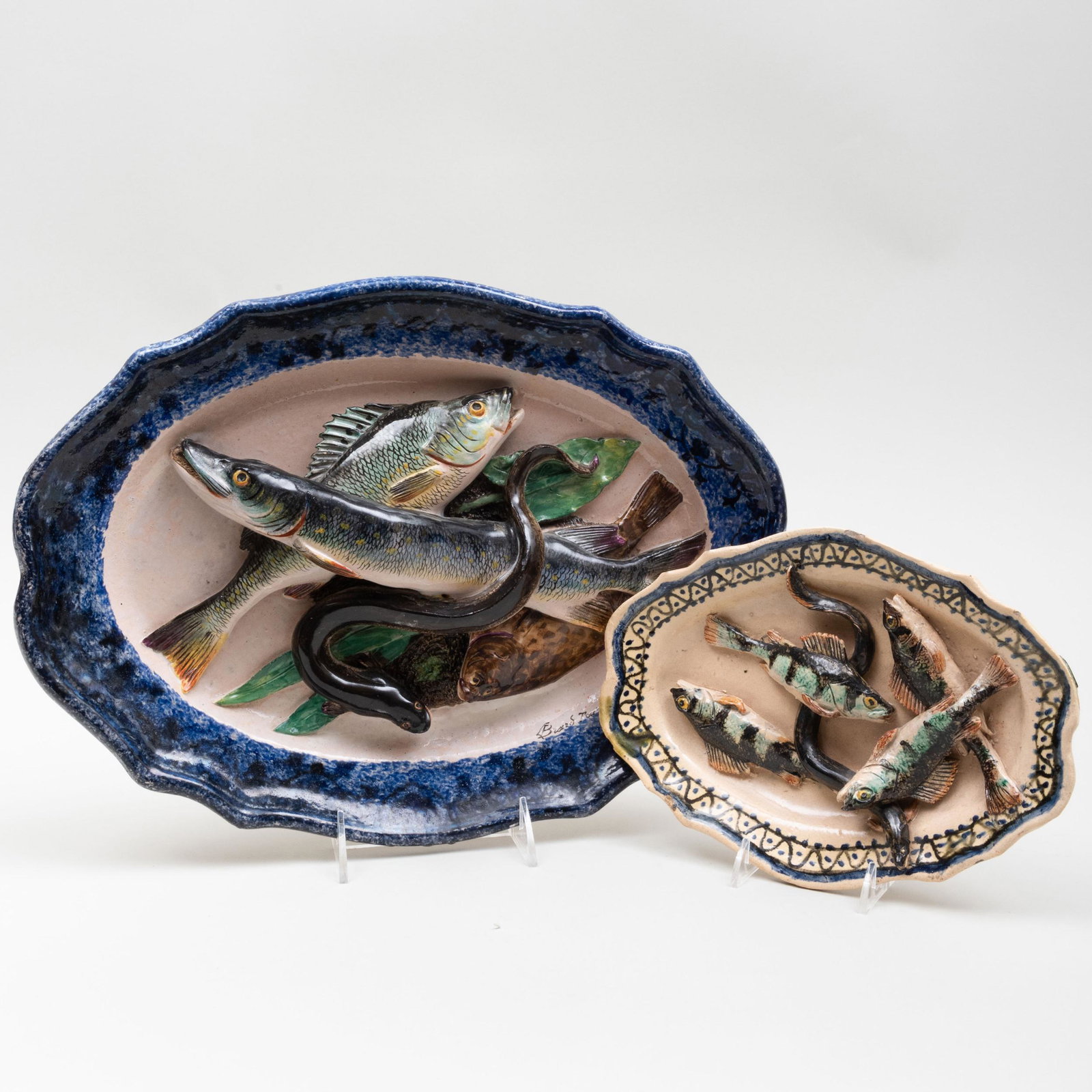 Two School of Tours Palissy Style Faience Trompe L'Oeil Shaped Oval Platters (1 of 11)