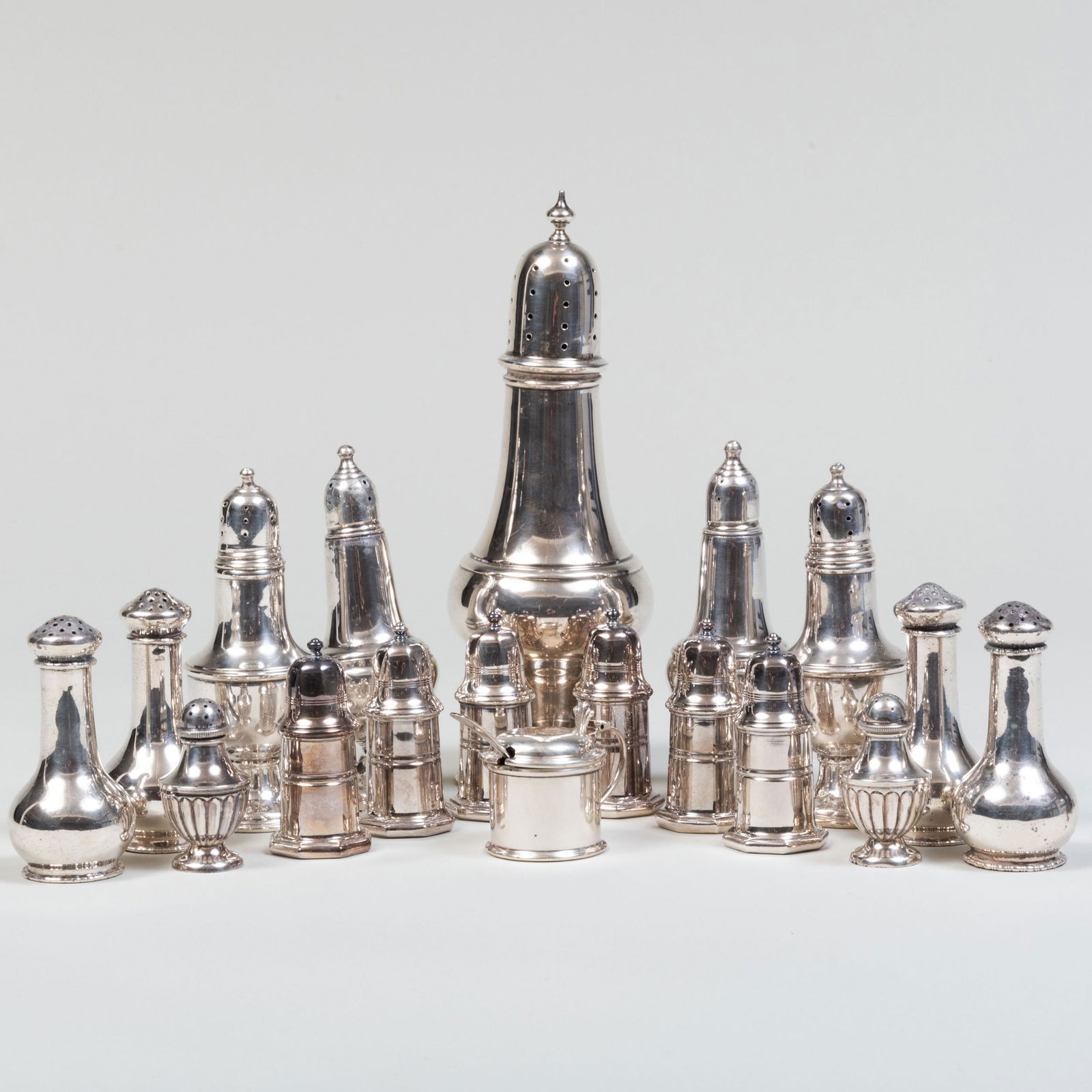 Group of Silver Condiment Wares (1 of 20)