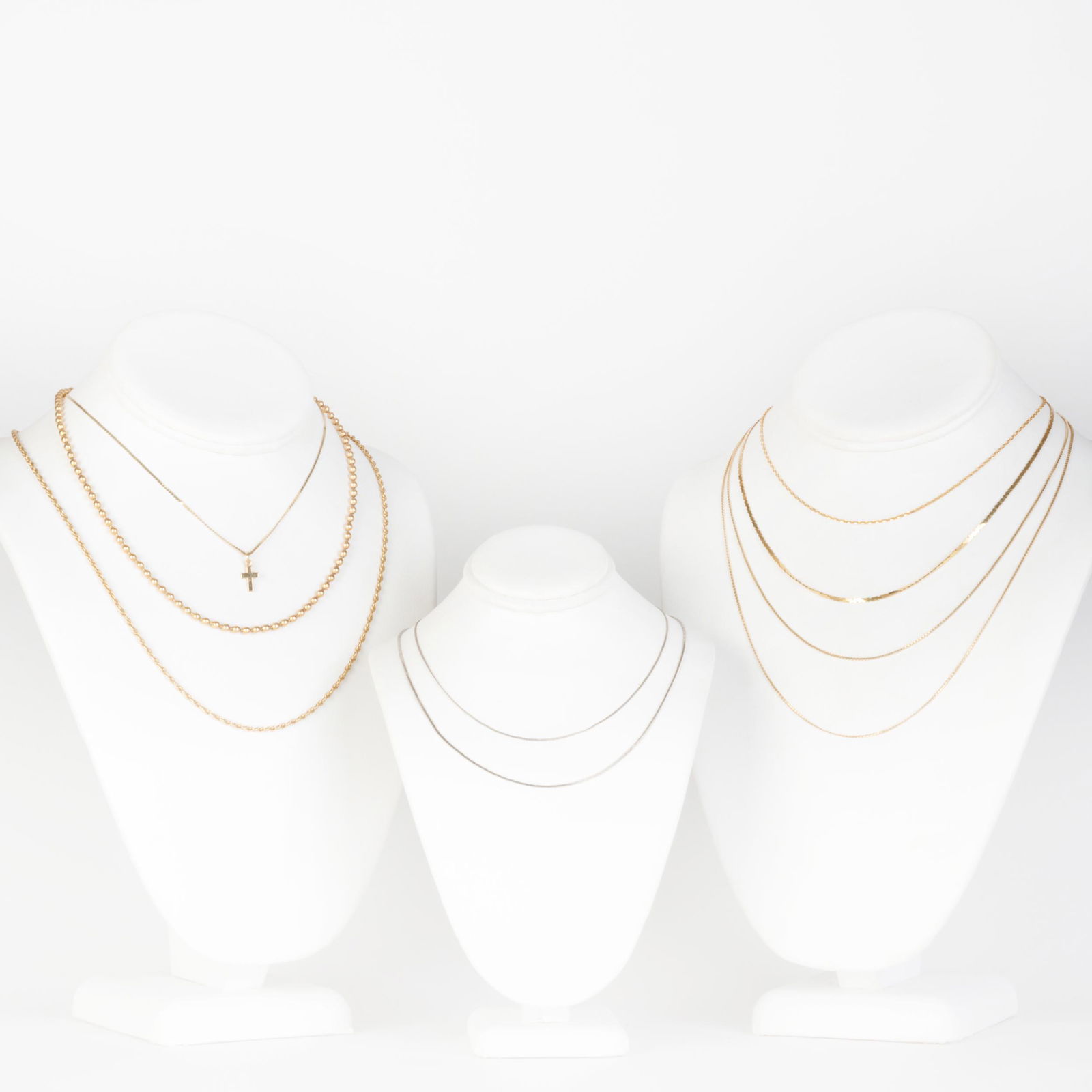 Miscellaneous Group of Gold Chains (1 of 20)