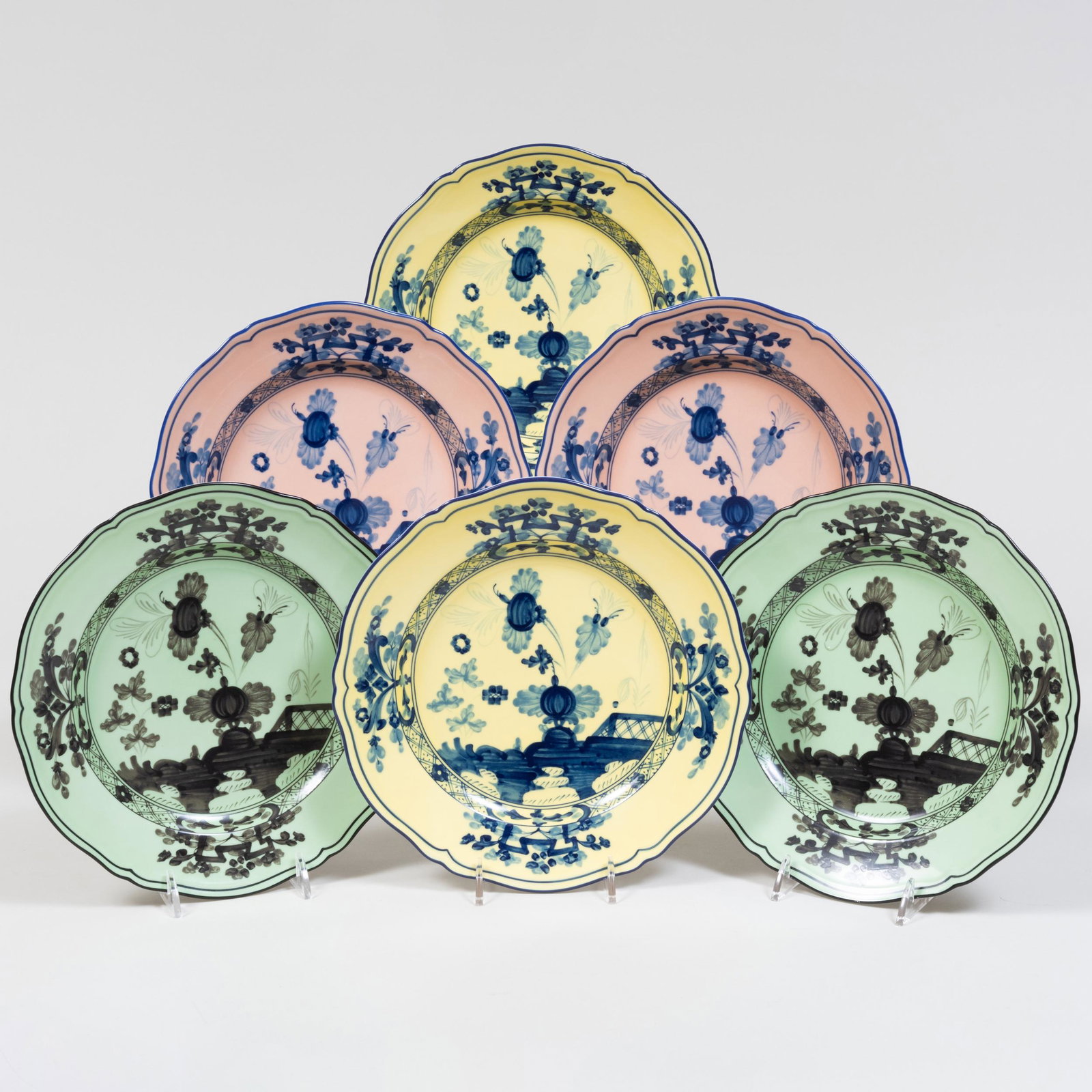 Set of Ginori Porcelain Dessert Plates in the 'Oriente Italiano' Pattern: Set of Ginori Porcelain Dessert Plates in the 'Oriente Italiano' Pattern Green and blue printed mark. 8 1/4 in. diam.