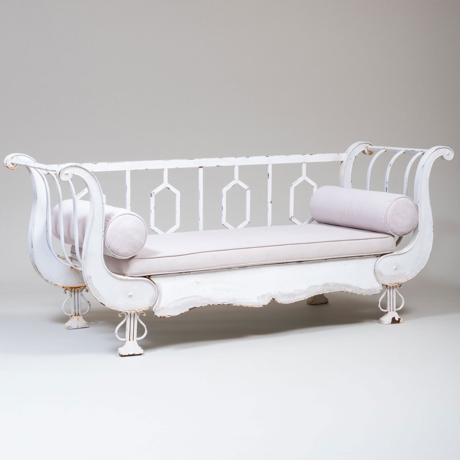 Directoire Style White Painted Tôle and Metal Day Bed (1 of 11)