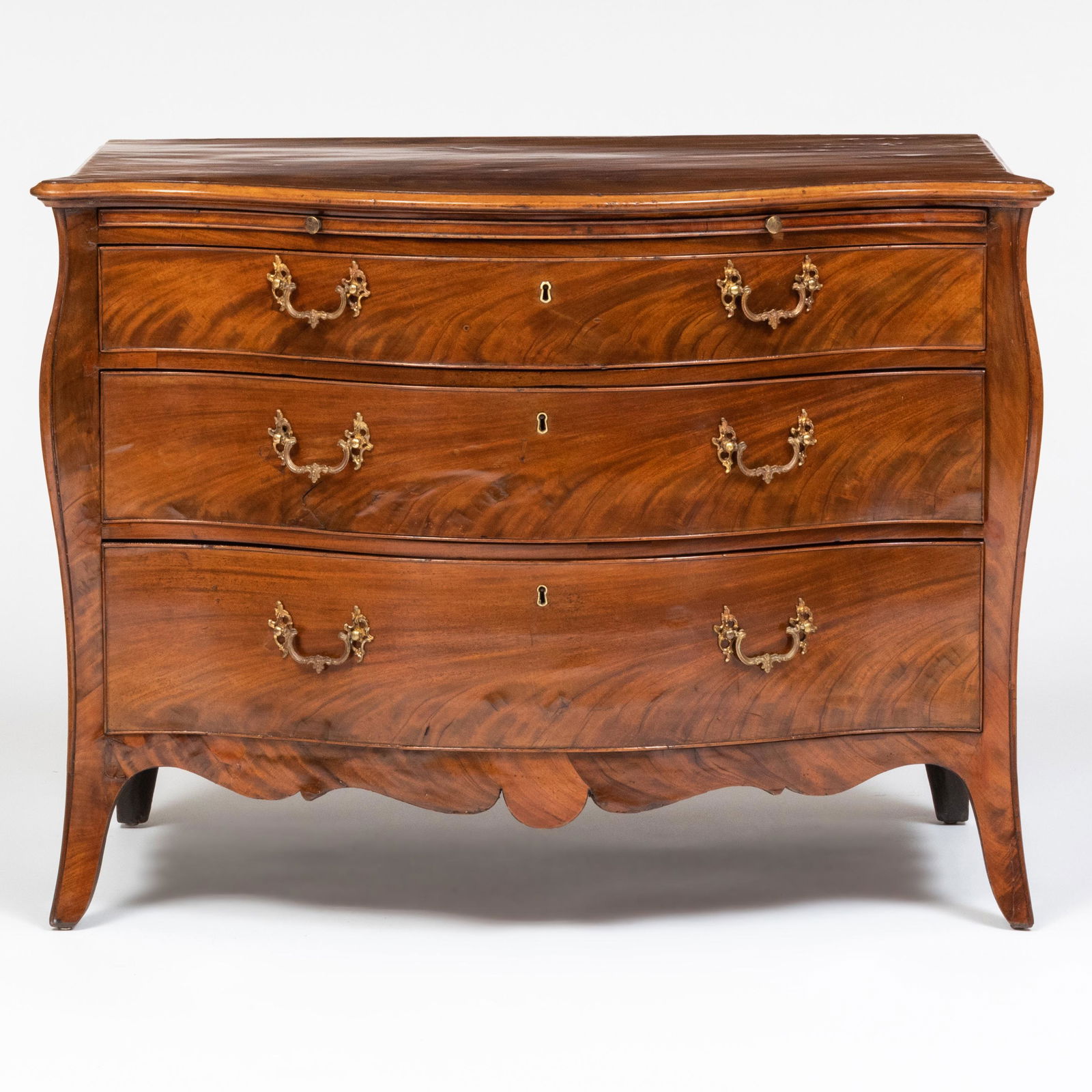 George III Mahogany Serpentine-Fronted Chest of Drawers, attributed to the workshop of Henry (1 of 18)