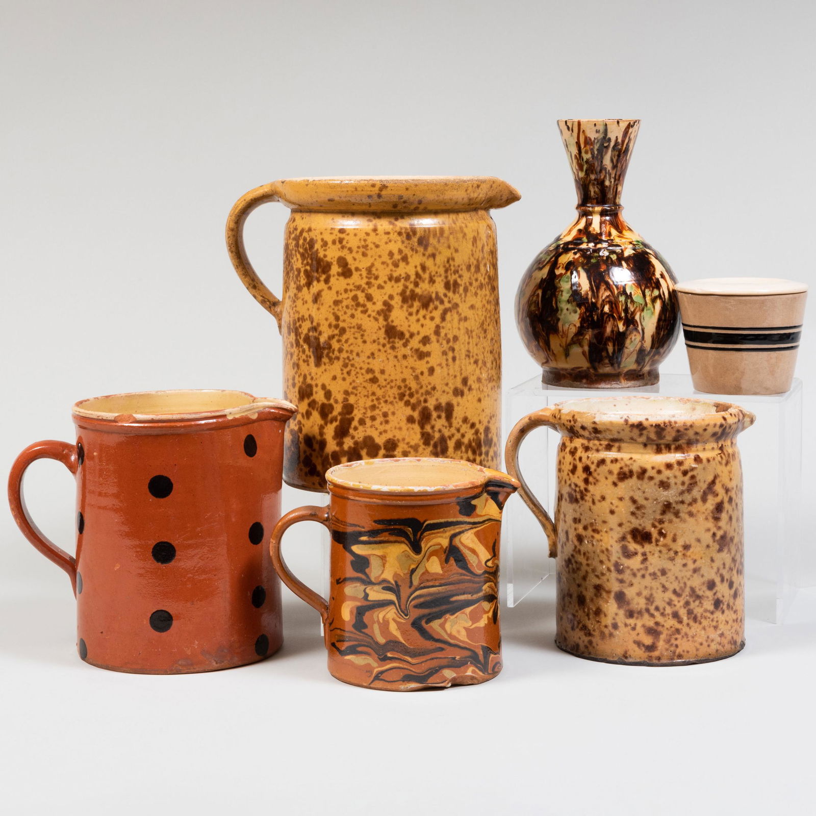 Group of Sponge and Slip Decorated Pottery Wares (1 of 20)