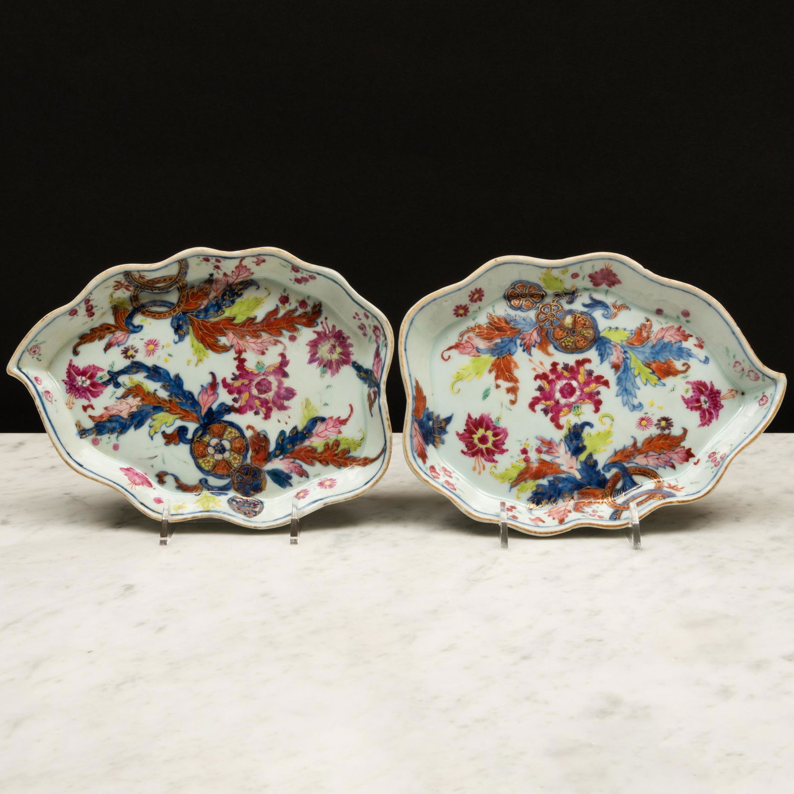 Pair of Chinese Export Porcelain 'Pseudo Tobacco Leaf' Shaped Dishes (1 of 7)