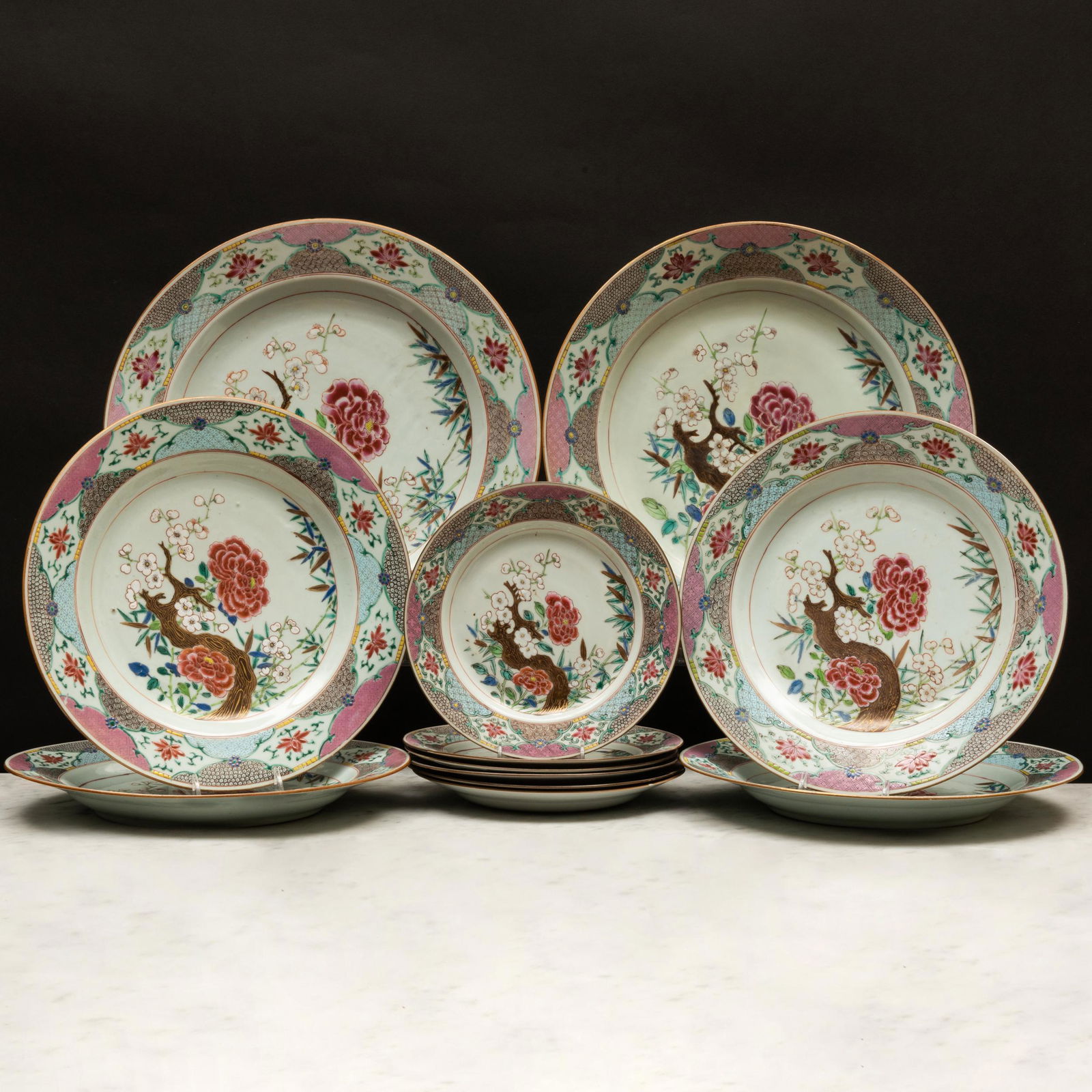 Set of Twelve Chinese Export Famille Rose Porcelain Dishes (1 of 13)