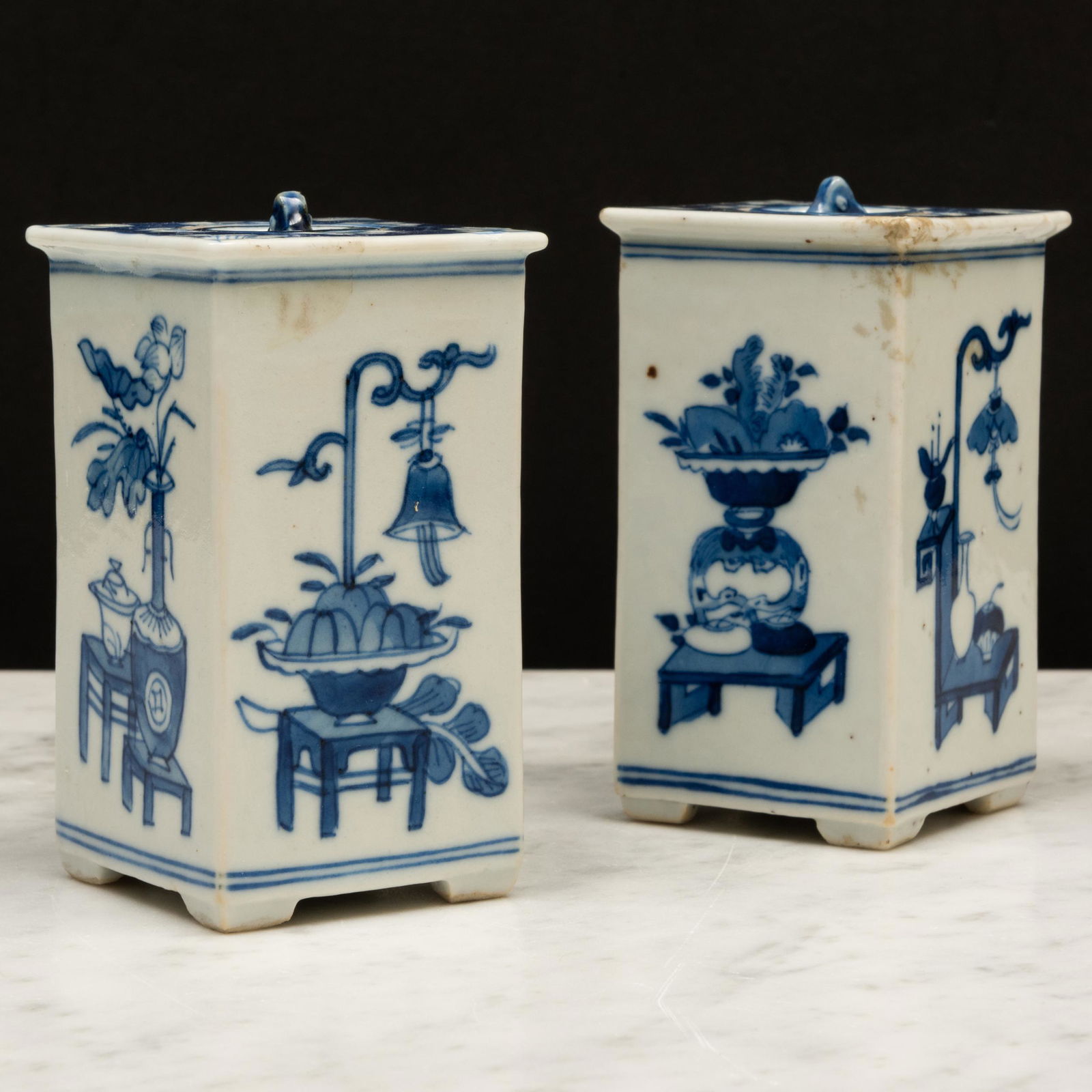 Pair of Small Chinese Export Blue and White Porcelain Square Ewers and Covers (1 of 8)