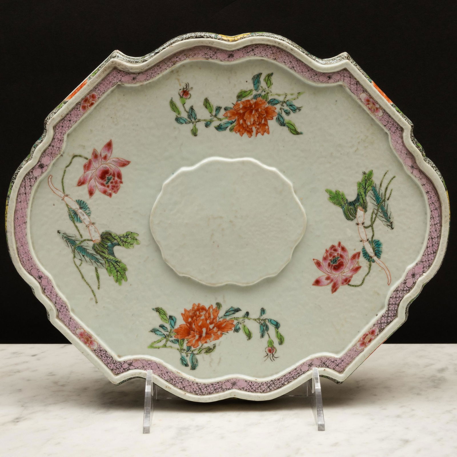 Chinese Export Famille Rose Porcelain Shaped Oval Stand (1 of 7)
